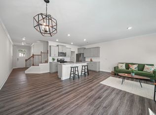 724 Little Bluestem Dr, Lake Wylie, SC 29710