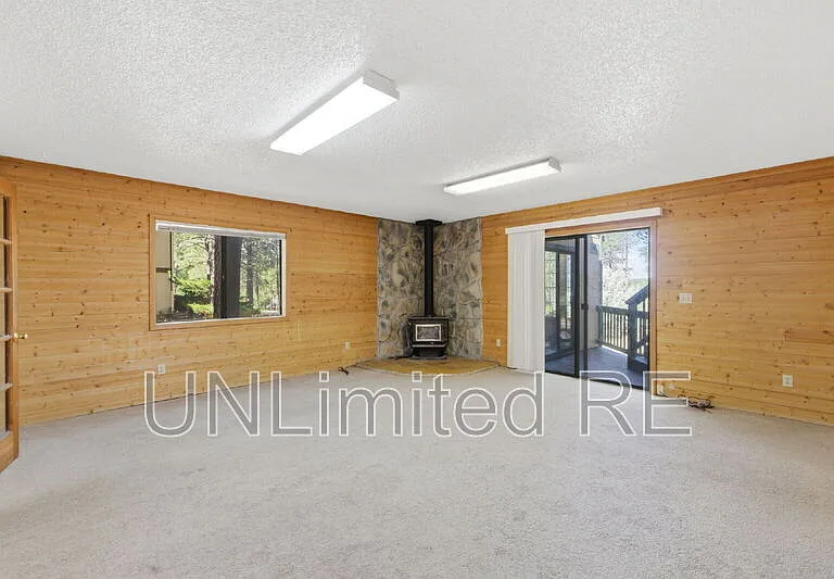 1410 N Inverrary Way — Photo 12