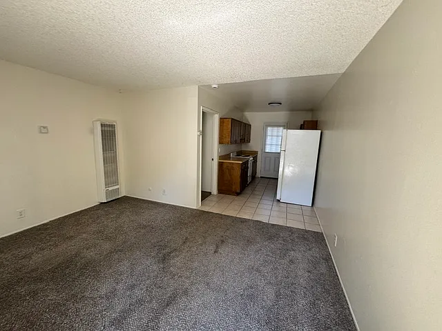 433 N Mill St #A — Photo 3