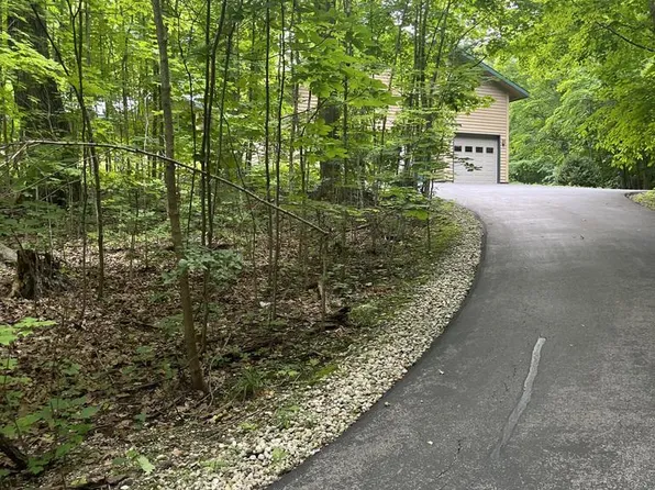 W3303 Lake Forest LANE, Lake Geneva, WI 53147