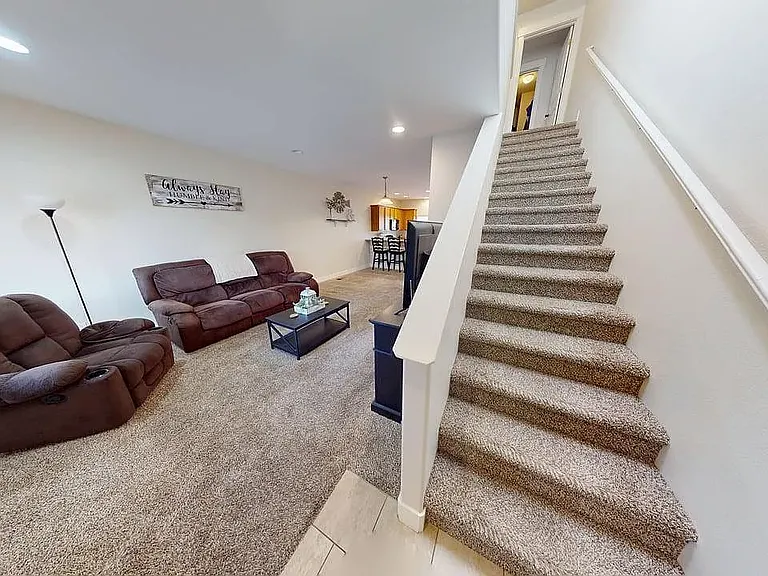 5322 Western Way — Photo 3