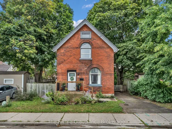 119 Brock St, Brantford, ON N3S 5V6