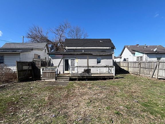 3rd image of 803 N 13th St