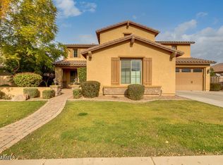 2706 E Carob Dr, Gilbert, AZ 85298