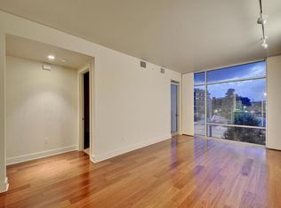 210 Lee Barton Dr UNIT 320, Austin, TX 78704