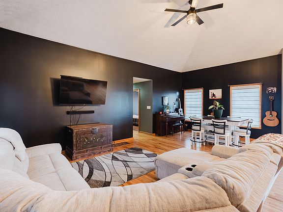 4th image of 165 John Jones Rd