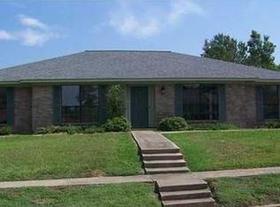 407 McDonald Dr, Clinton, MS 39056