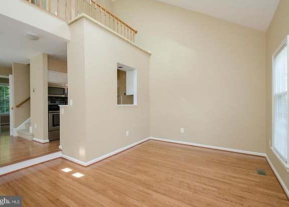 5th image of 6368 Chimney Wood Ct