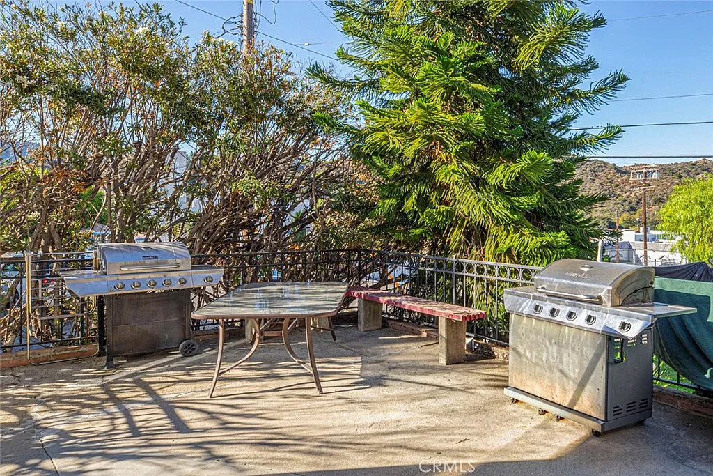 1 bed, 1.0 bath, 600 sqft, $1,800 — Photo 4