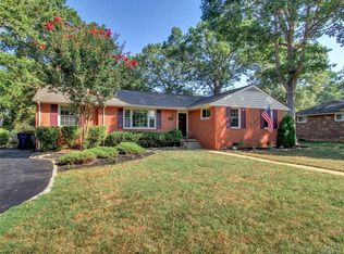 2084 Woodmont Dr, North Chesterfield, VA 23235