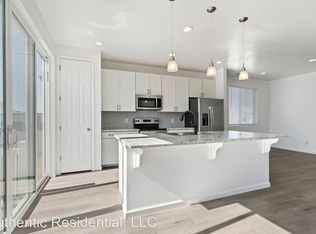 6433 N Black Ridge Dr, Stansbury Park, UT 84074