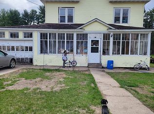 401 N Main St, Hancock, WI 54943