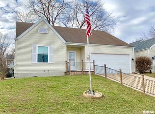 729 Helene St, Springfield, IL 62702