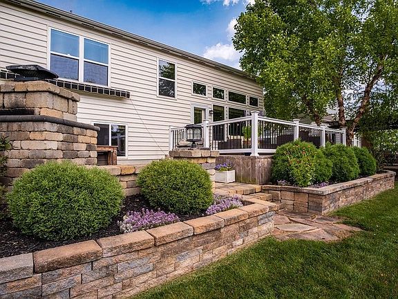 4th image of 974 Carnoustie Cir