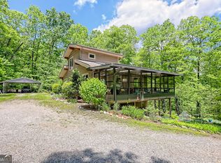 203 Nichols Branch Ln, Clayton, GA 30525