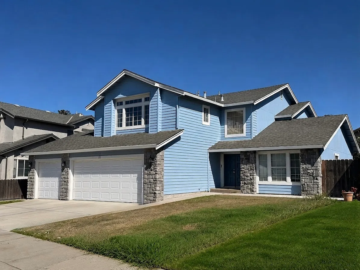 5 bed, 2678 sqft, $2,995 — Photo 1