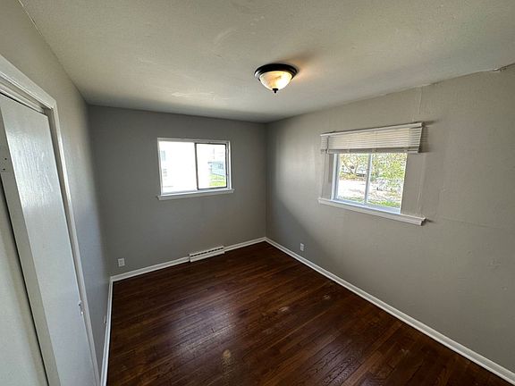 5th image of 5826-5828 N 93rd St #5826