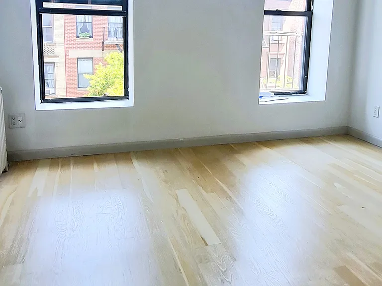406 W 48th St #5FW — Photo 9