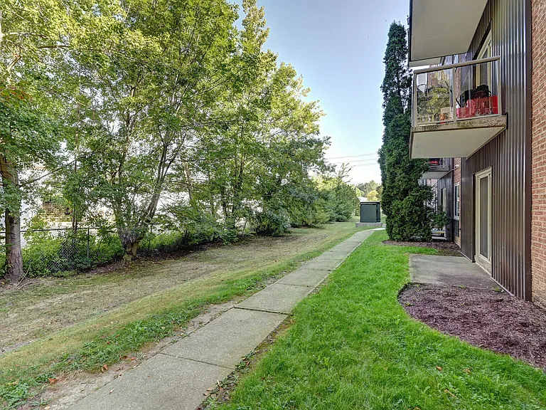 32 Dawson Rd — Photo 21