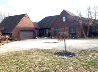 1440 Clay Banner Rd, Oak Hill, OH 45656