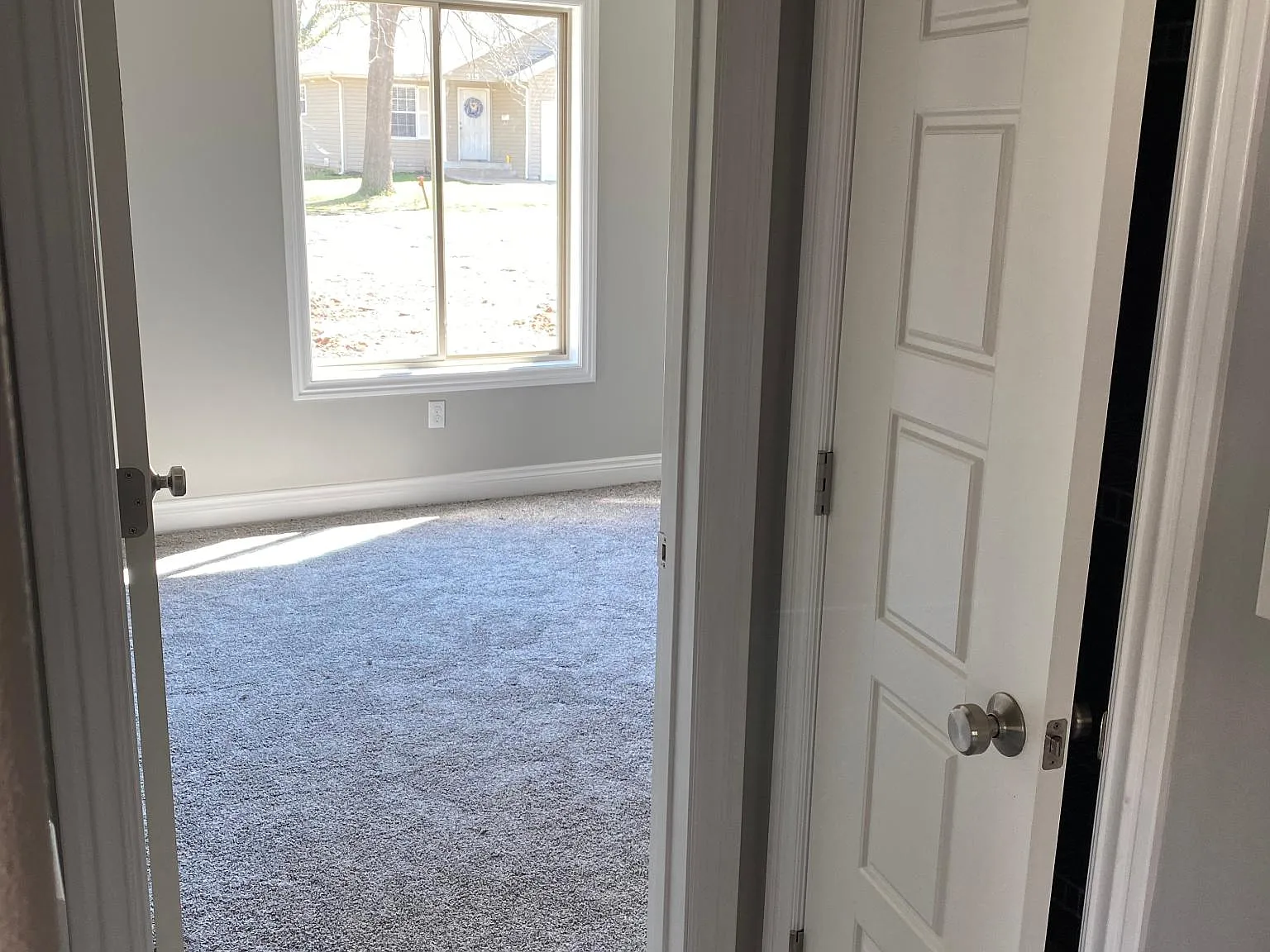 302 Forest St — Photo 3