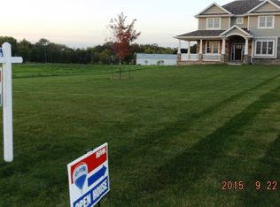 W3436 Outlook Dr, Appleton, WI 54913