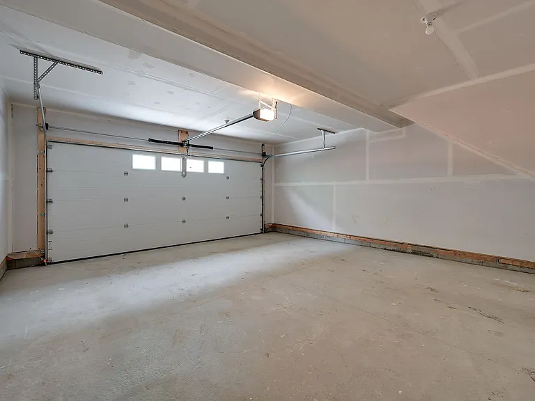 2610 Maple Way NW — Photo 25