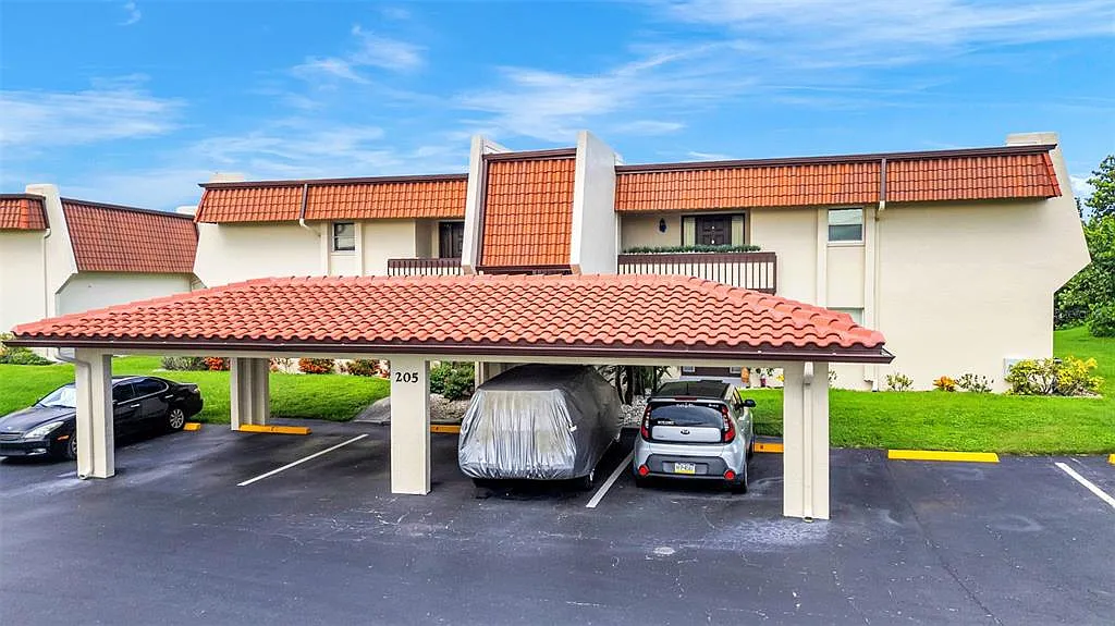 2 bed, 2.0 bath, 1114 sqft, $1,650 — Photo 1
