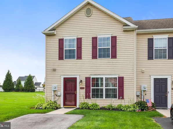 3750 Mazeland Ct #32, Dover, PA 17315