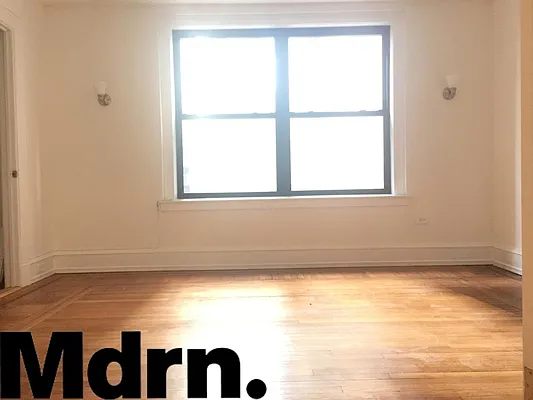 Rented by Mdrn Residential | media 2