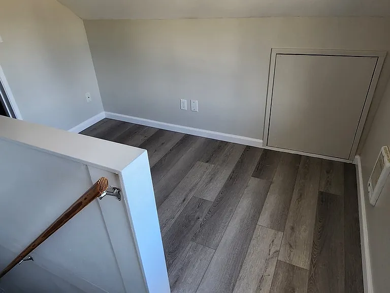 1902 Baker Ave — Photo 26