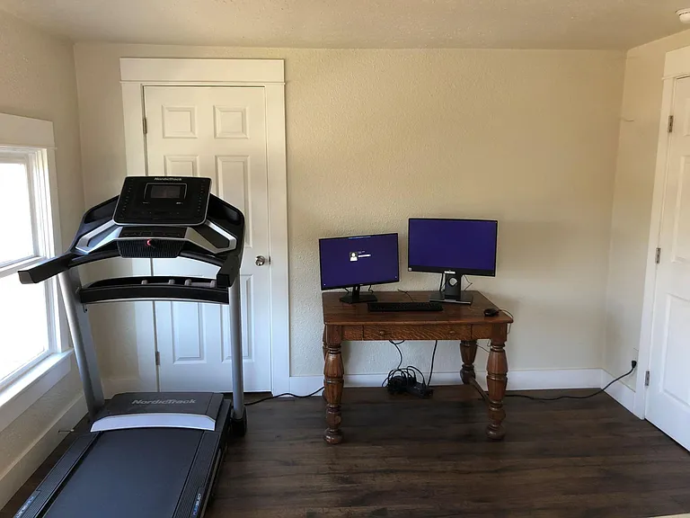 Second bedroom with large closet.