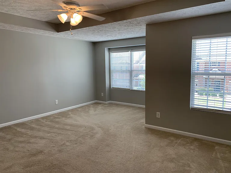 8350 Rossi Rd — Photo 13