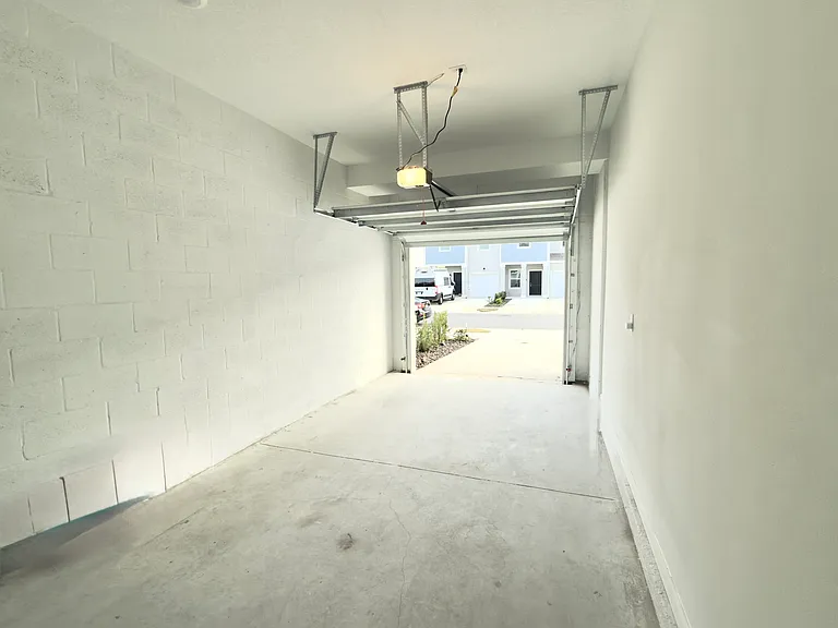 2431 Skyline Loop — Photo 21