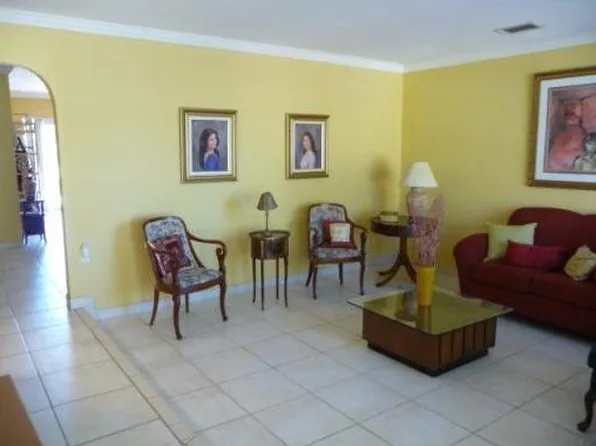 2821 SW 117th Ave, Miami, FL 33175
