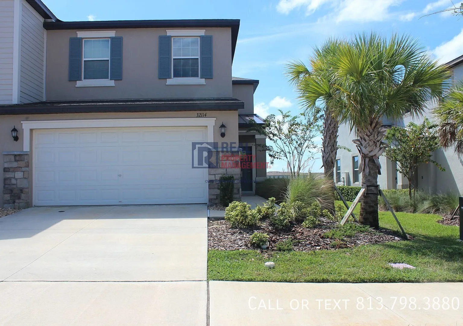 For Rent Spacious End-Unit Townhome With Pond View In Mirada — Photo 1