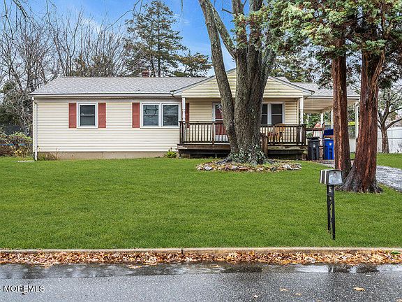 2nd image of 987 Grace Drive