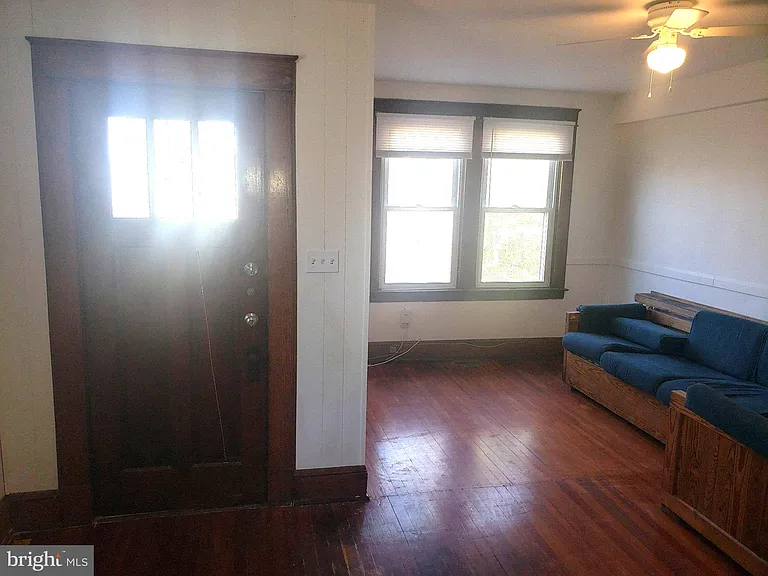 5841 Main St SE — Photo 9