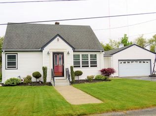 445 Kenneth Ave, Somerset, MA 02725