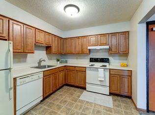 Dahcotah View Apartments, Burnsville, MN 55337