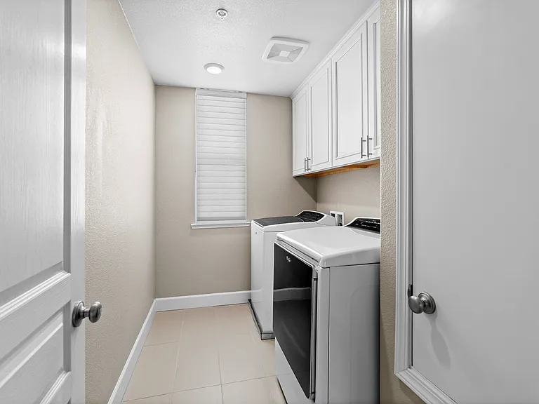 3036 Valley Of Hearts Delight Pl — Photo 13