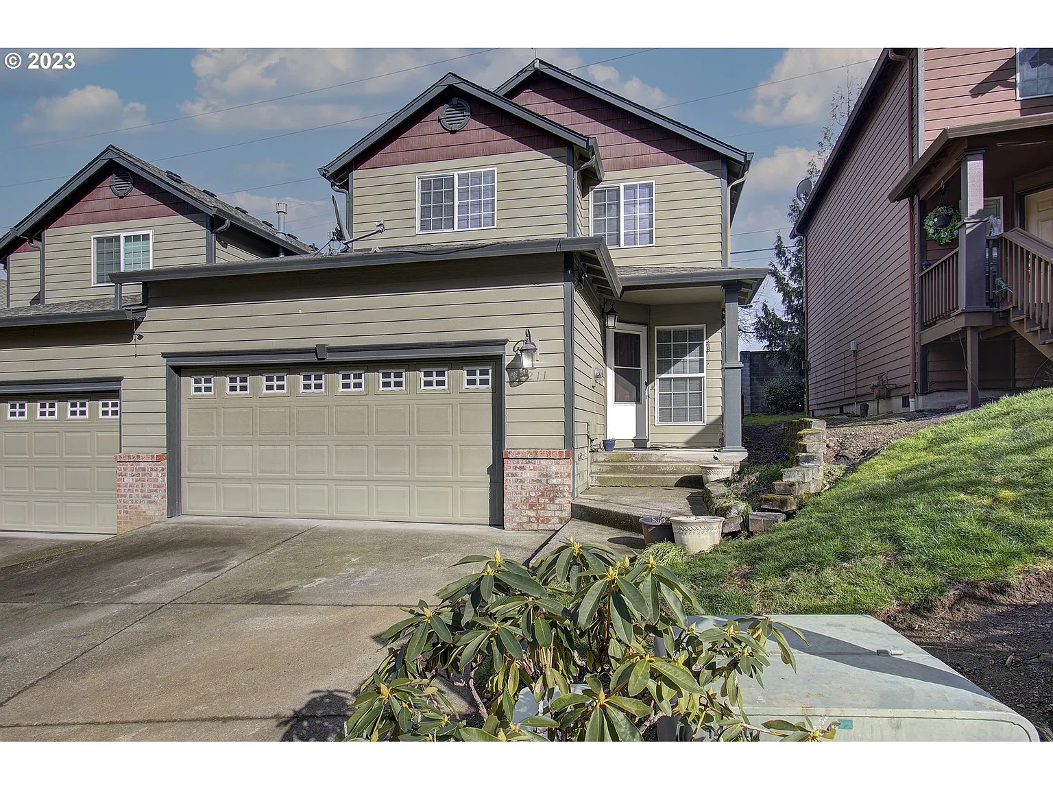 2211 NE 137th Ct photo 1