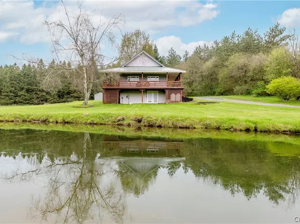 232 County Route 18, Central Square, NY 13036