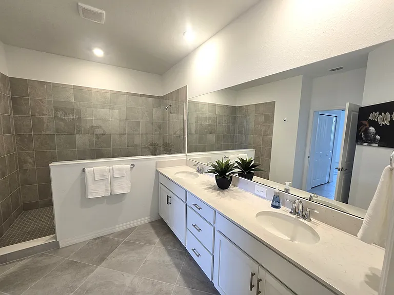 5552 Summit Pointe Cir #103 — Photo 33