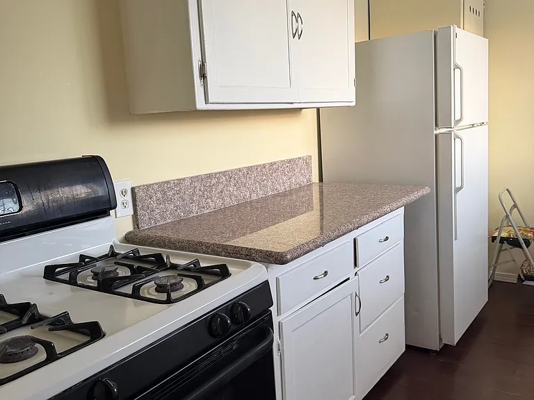 123 N Atlantic Blvd #C — Photo 4