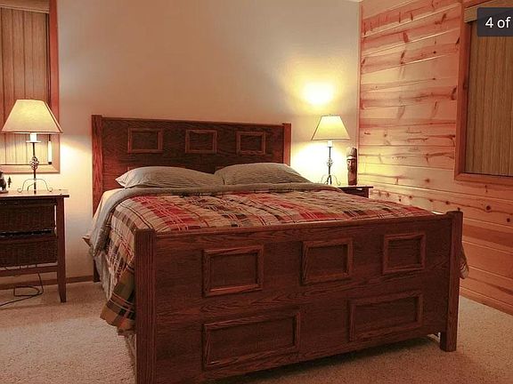 Guest bedroom