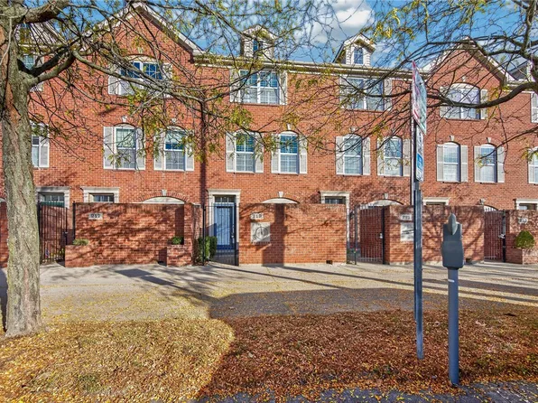 219 E 1st St, Dayton, OH 45402