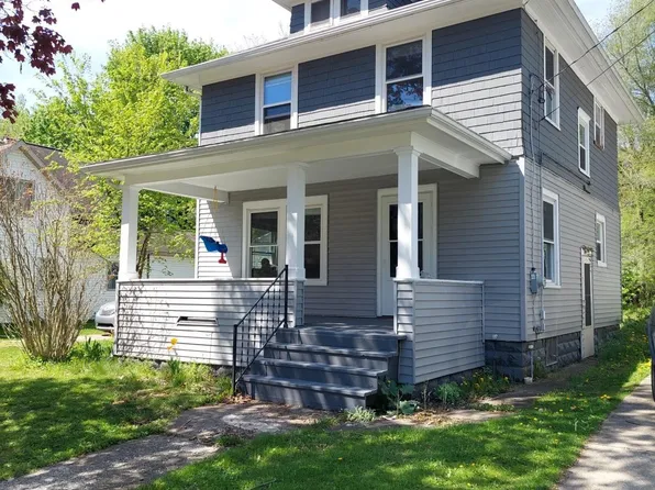 736 Edgewood St, Jackson, MI 49202