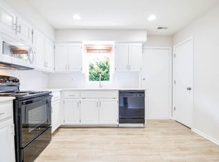 1004 Colorado St, Bellevue, NE 68005