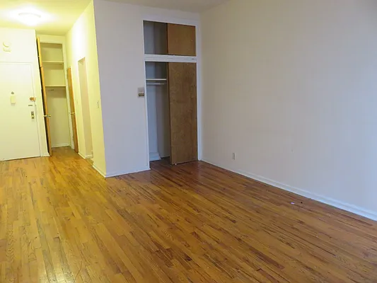 Rented by Citi Habitats | media 15